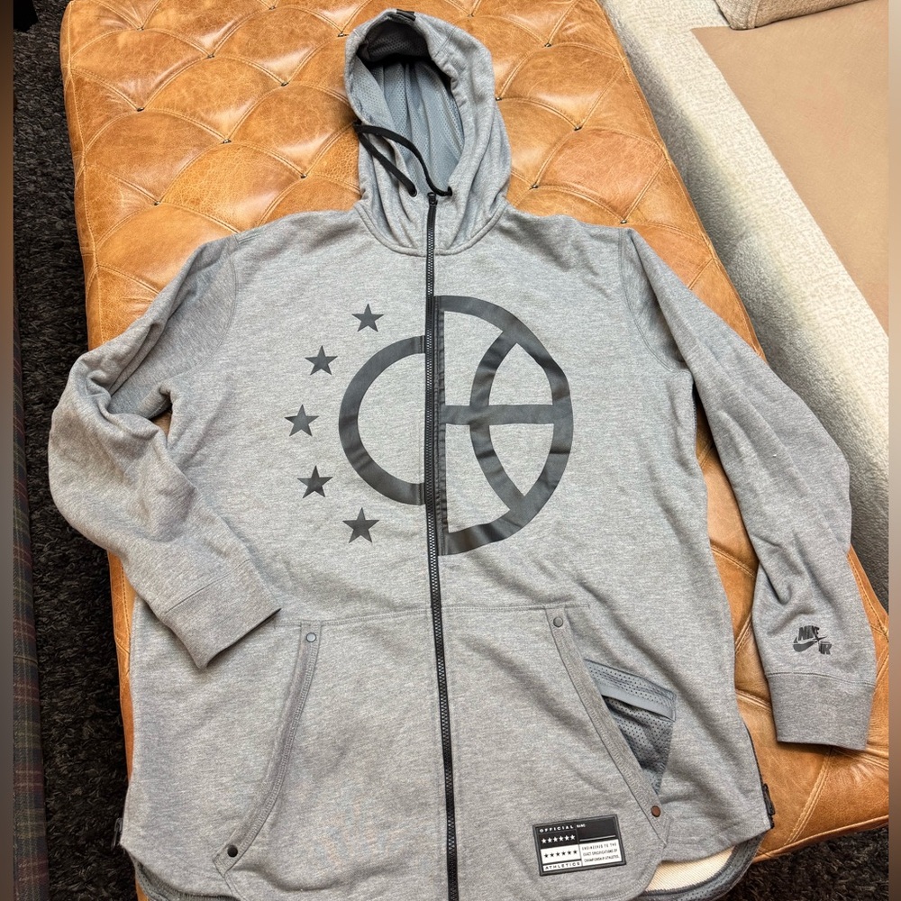 XL Basketball Shooting hoodie